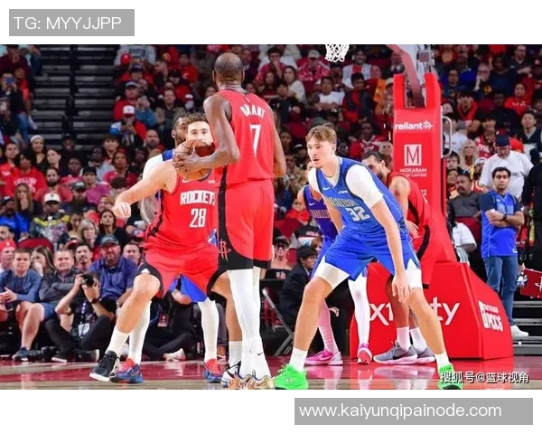 火箭队开季遭遇两连败半场进攻和空间问题亟待解决