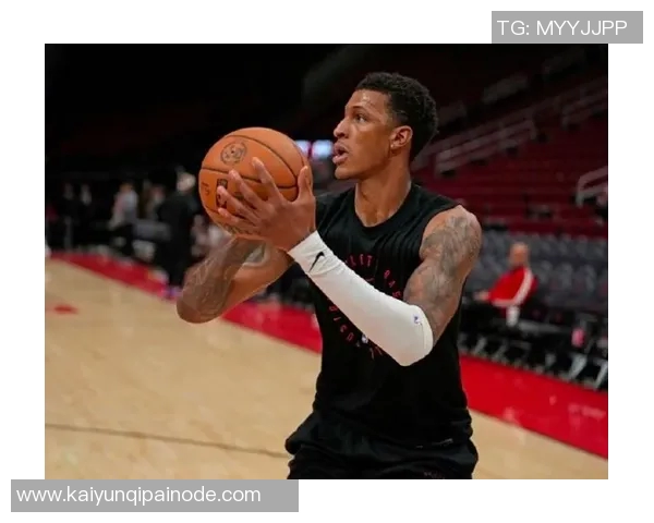 小贾巴里史密斯高效表现如杜兰特8投6中砍下16分三分球命中率极佳