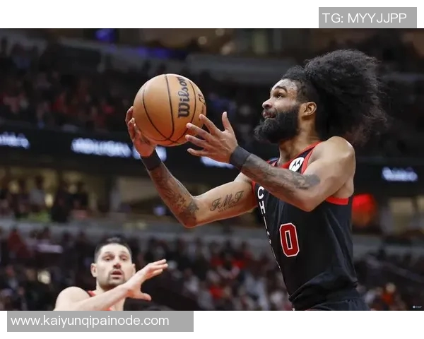 小迈克尔波特半场表现平平三分球命中率低迷仅得9分3板5助