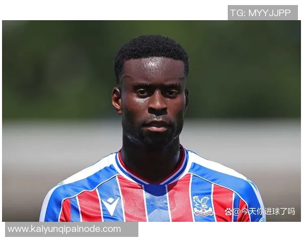 瑞天空报道：格拉斯纳渴望执教拜仁水晶宫新合同或含解约条款